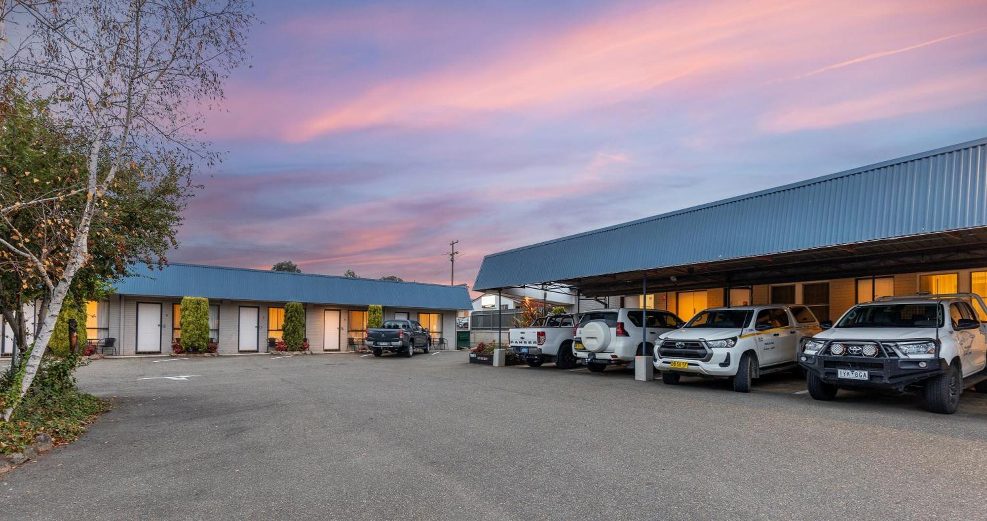 Amaroo Motel Tumuts Best Accommodation Exterior foto